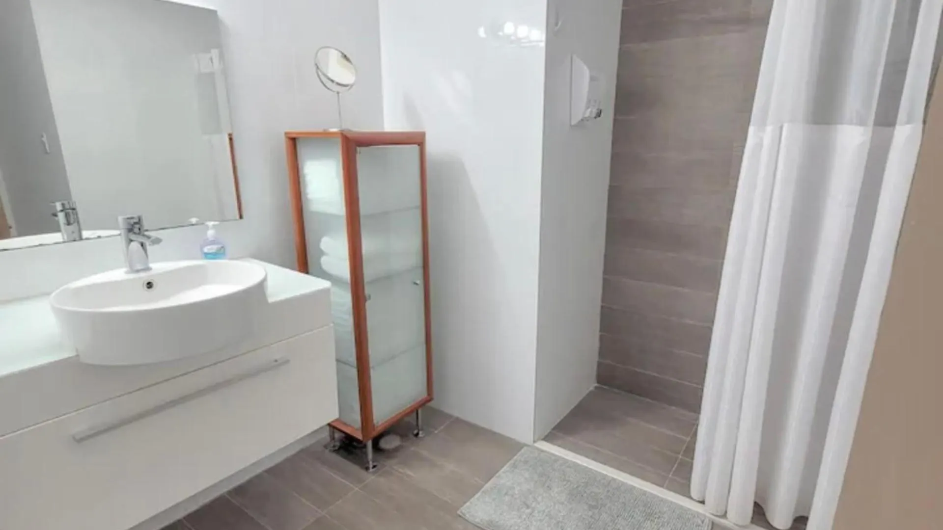 Apartamentos Luxury Carolina Pr San Juan 0*,